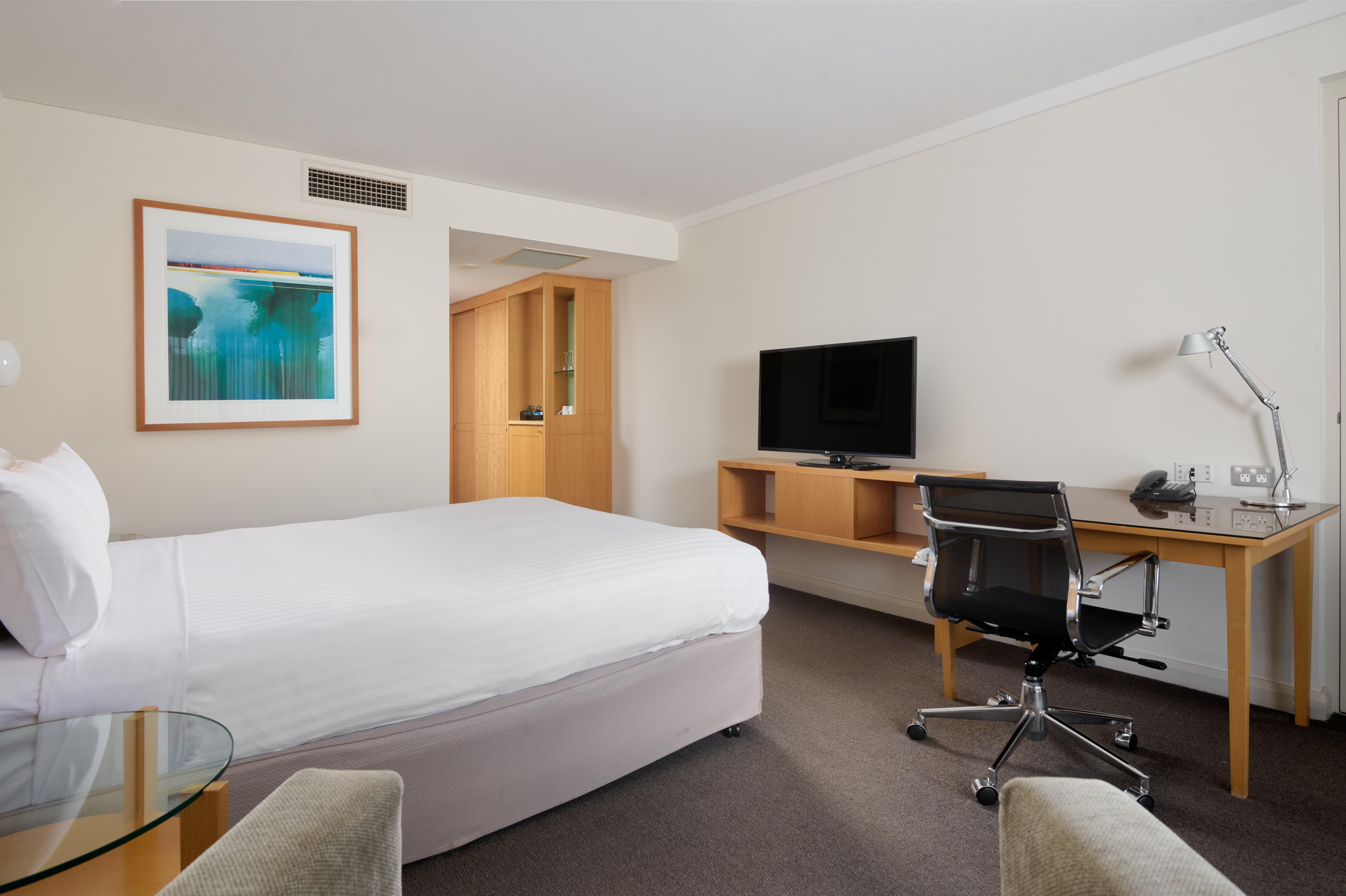 Crowne Plaza By Ihg Hotel