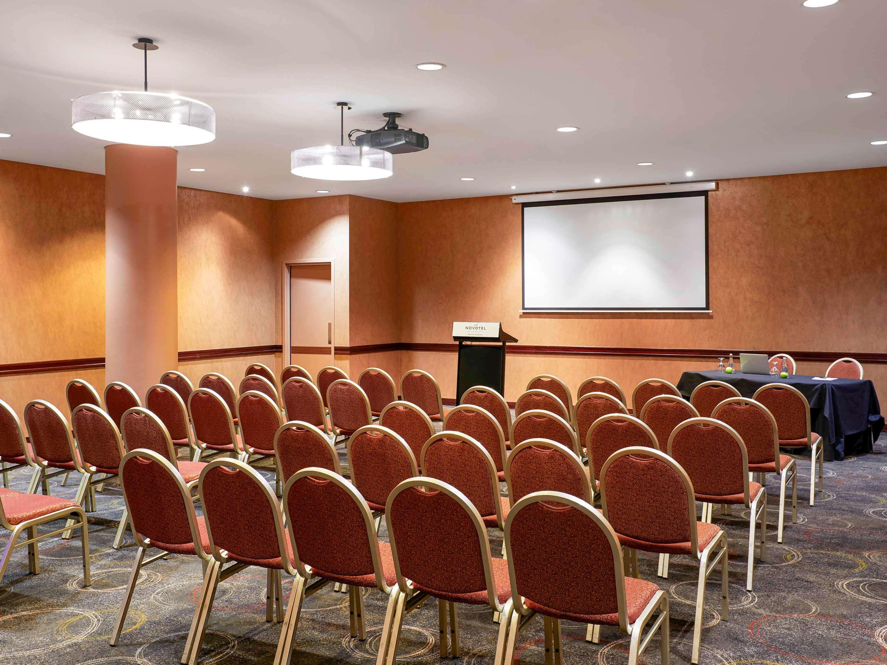 Novotel Langley Hotel