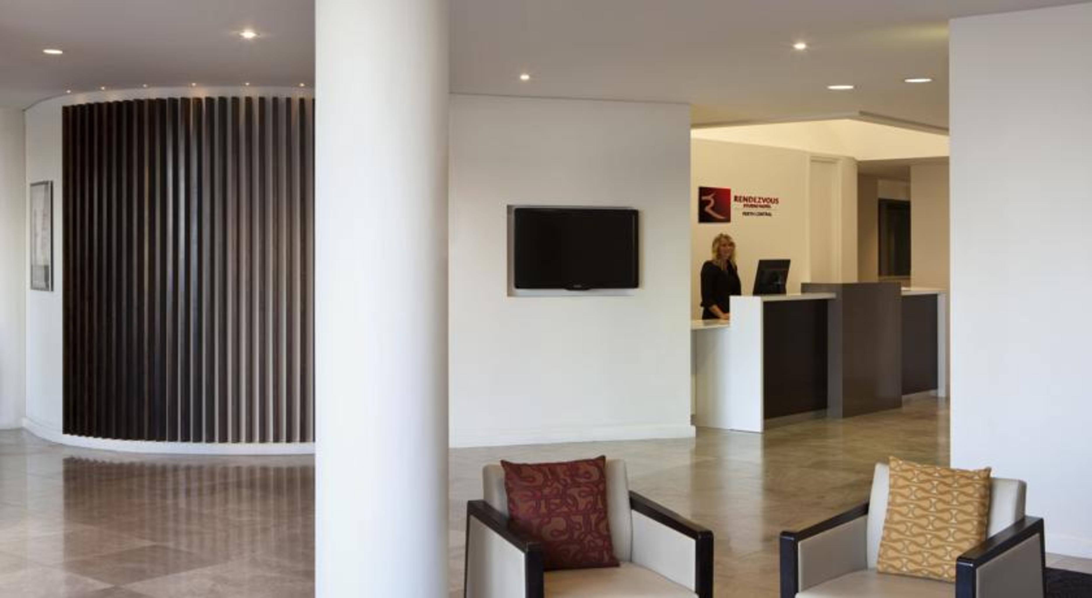 Rendezvous Hotel 4*