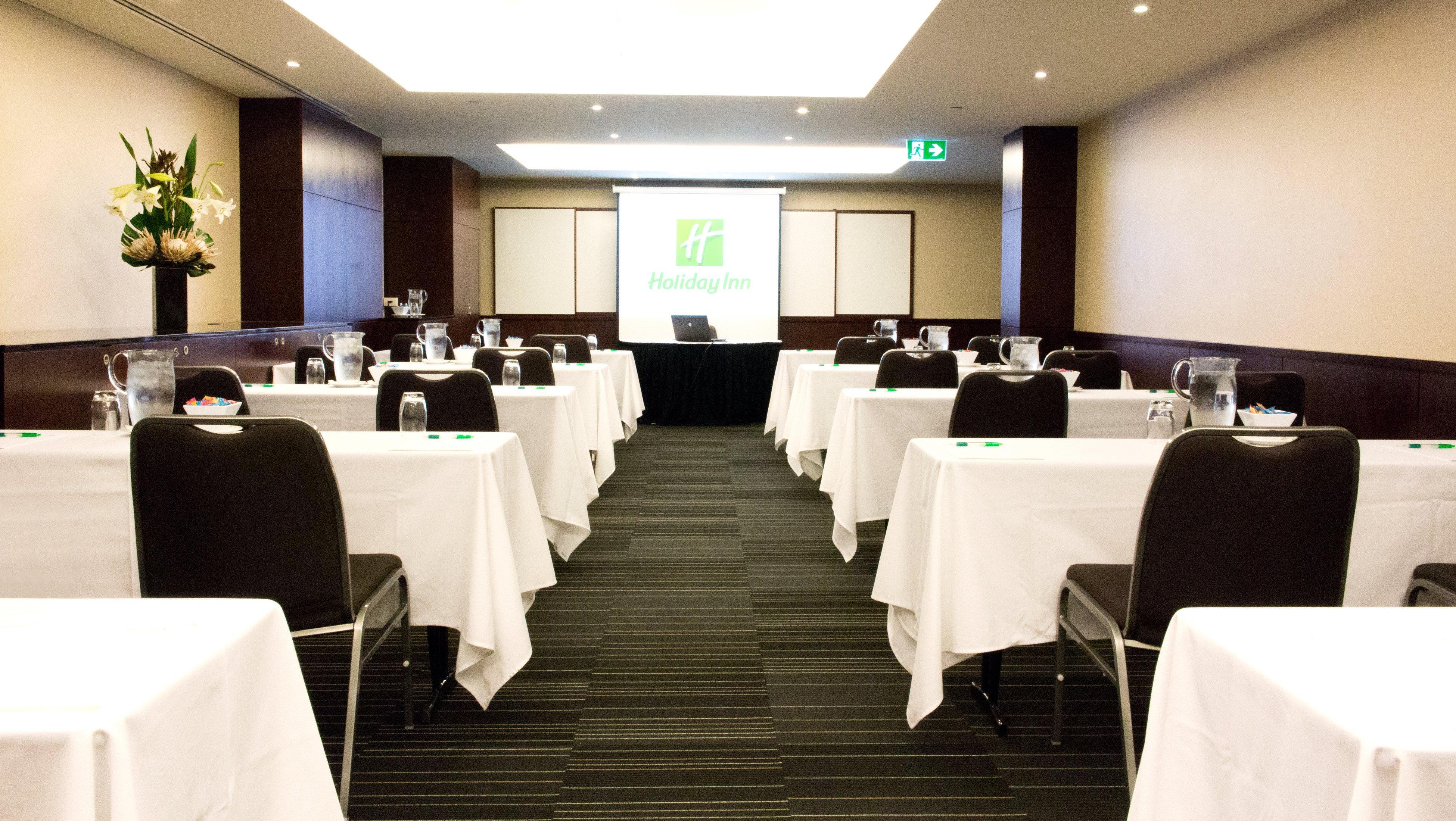 Centre By Ihg Hotel 4*
