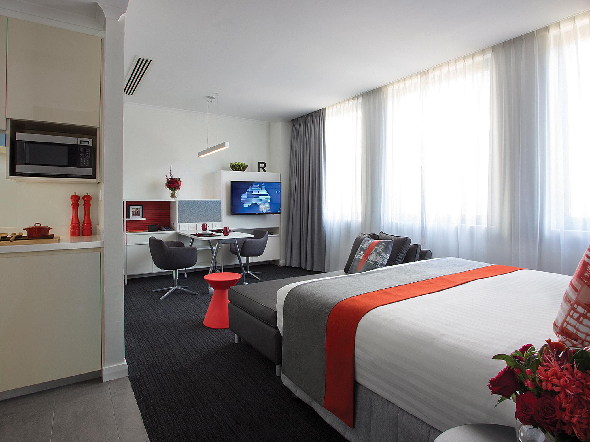 Aparthotel Citadines St Georges Terrace 4*