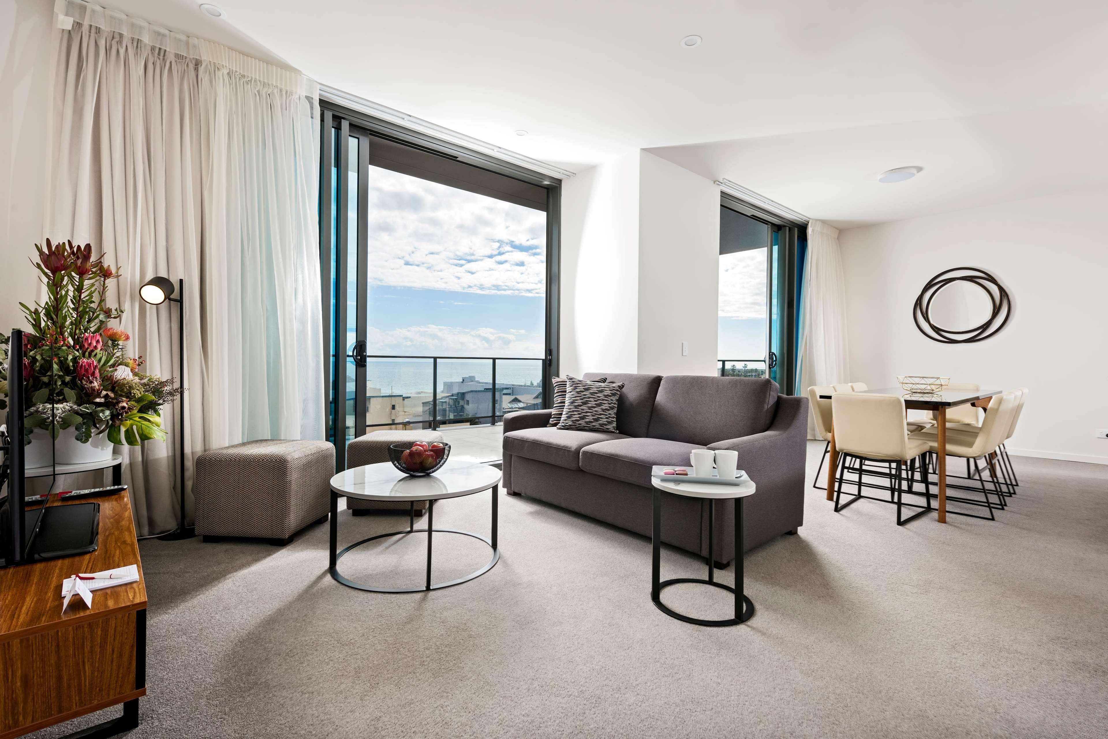 Hotel Ramada By Wyndham Vetroblu Scarborough 4*