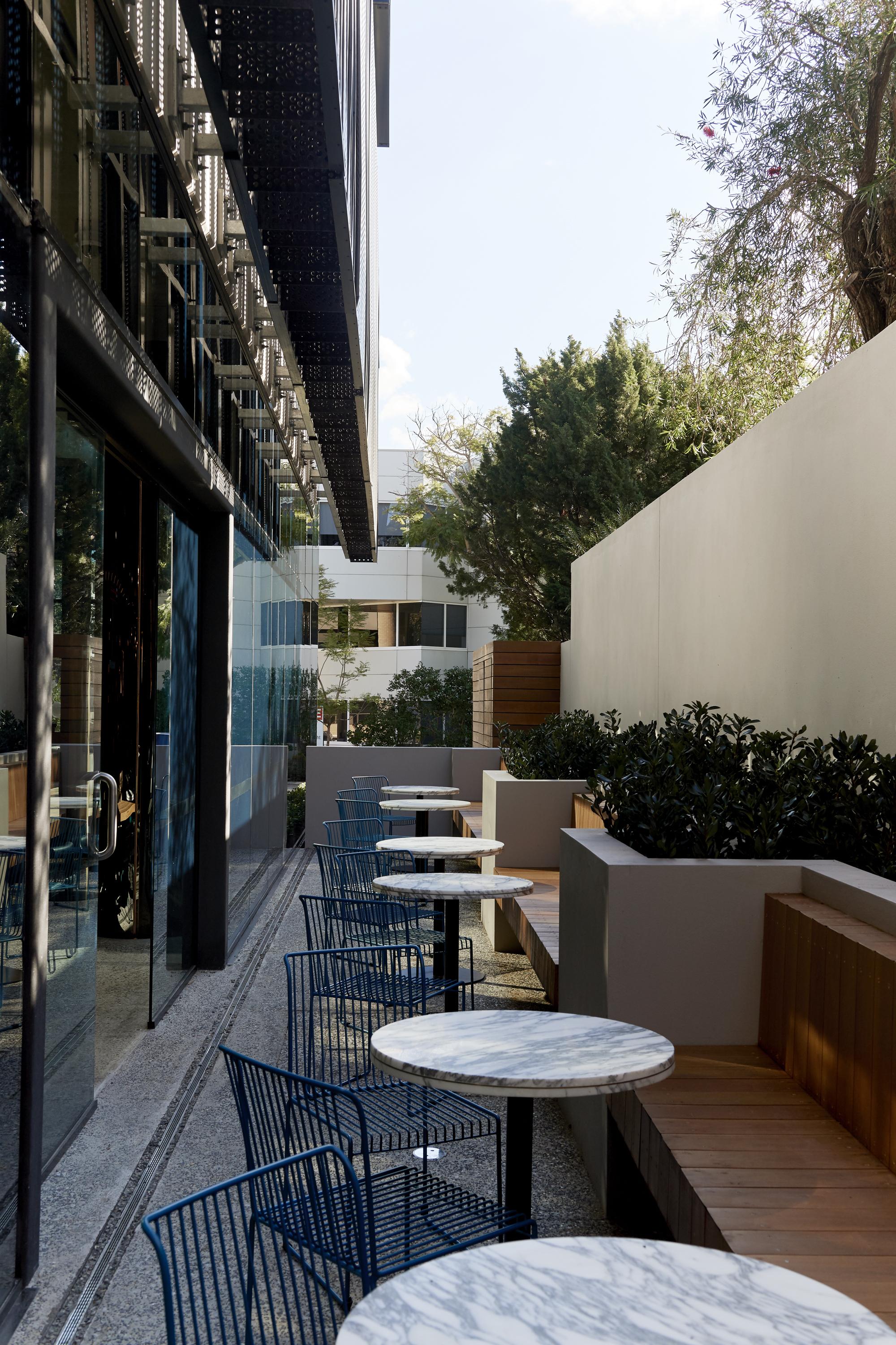 Hotel Tribe Kings Park 4*