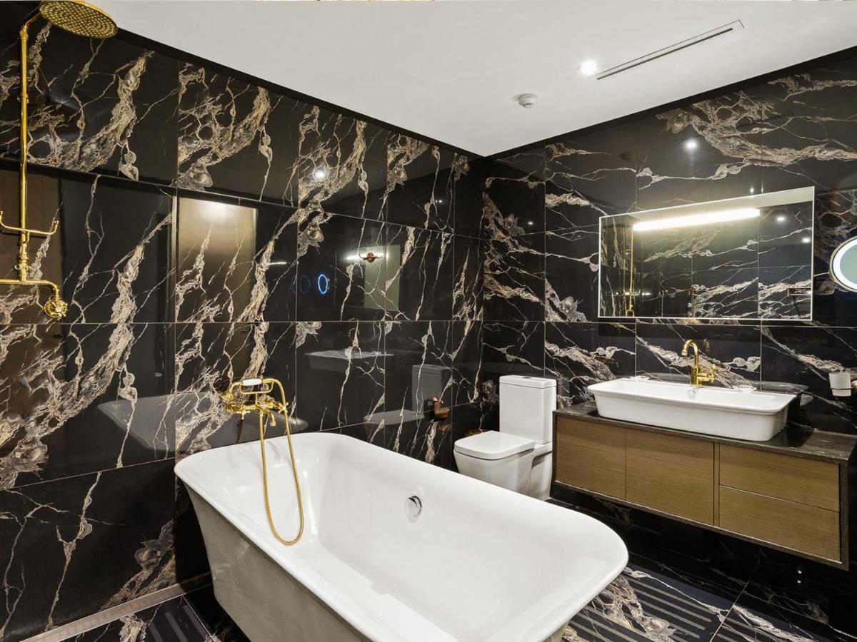 The Terrace 5* Perth