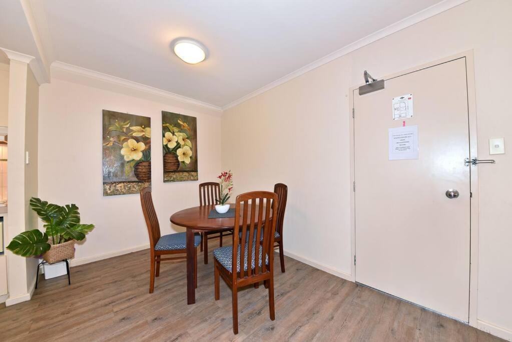 Apartment One-bedroom Cozy In Cbd Perth