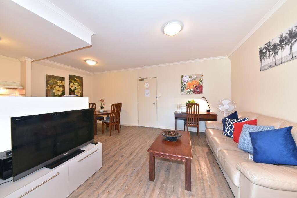 Apartment One-bedroom Cozy In Cbd