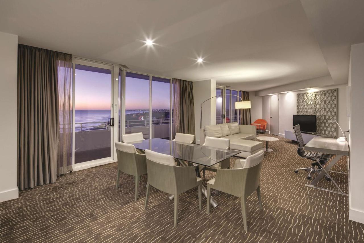 Rendezvous Scarborough Hotel 4*