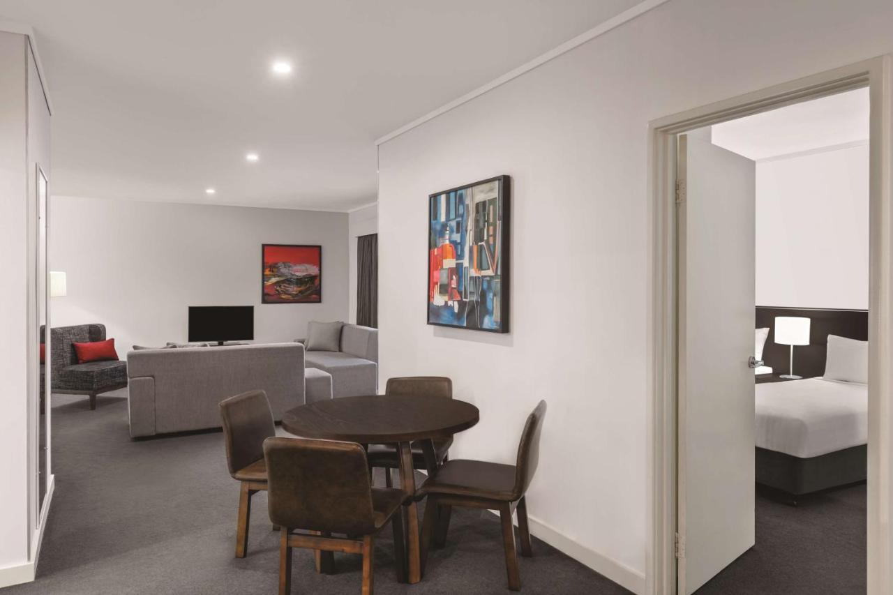 Aparthotel Adina Barrack Plaza Perth