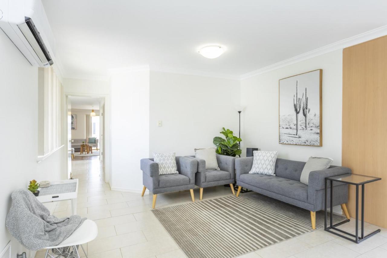 Mt Hawthorn Family - Executive Escapes Holiday home