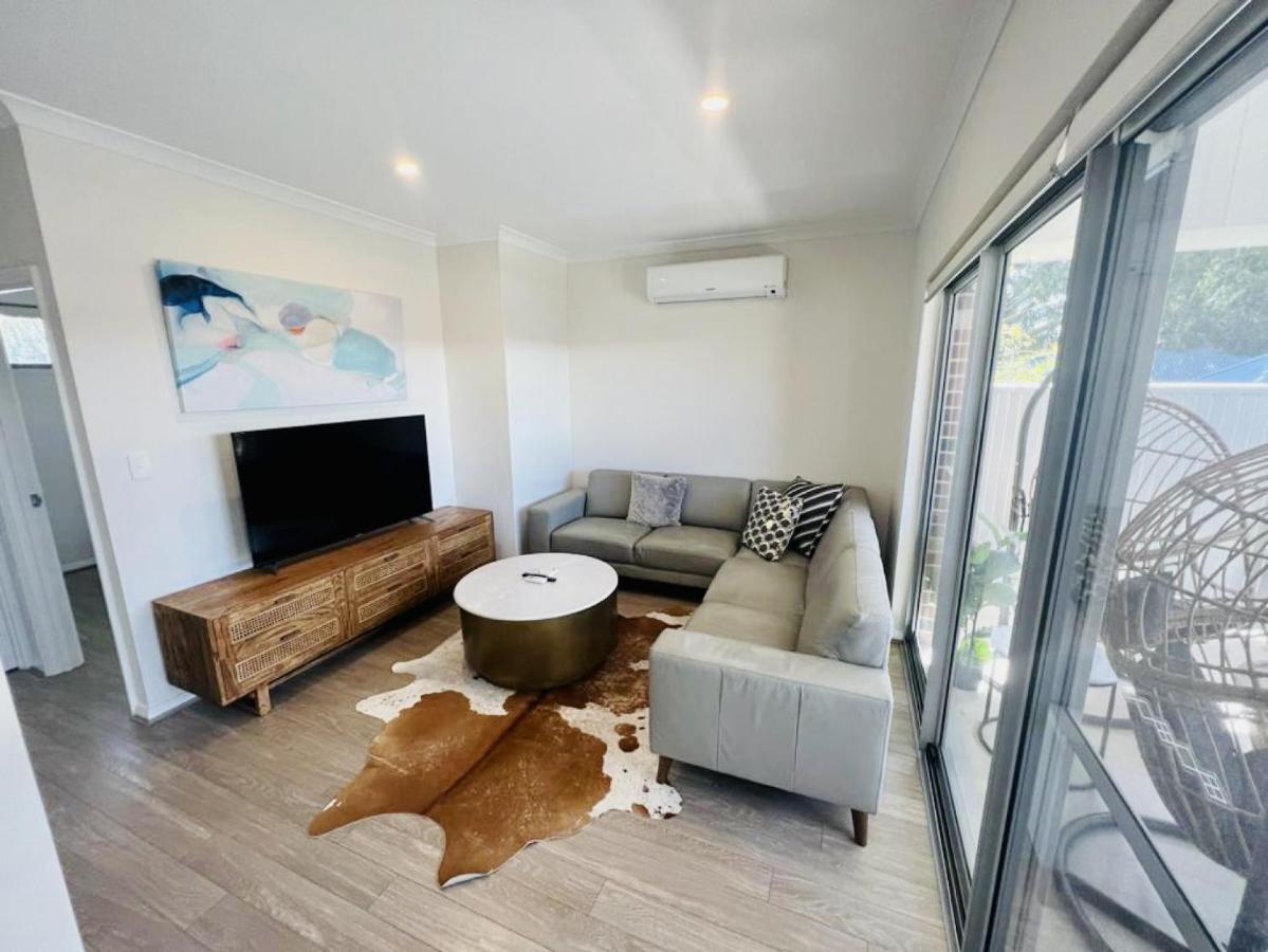 Tranquil Tree Views 2 Bedroom 2 Bathroom Perth