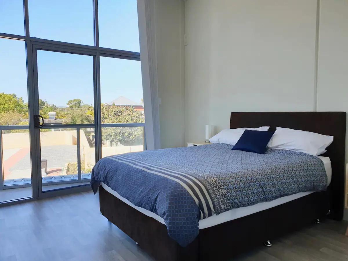 Waverley E-one Bedroom Wifi Available Apartment