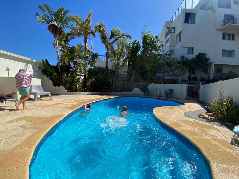 Apartment Honeyb - 2 Bed On The