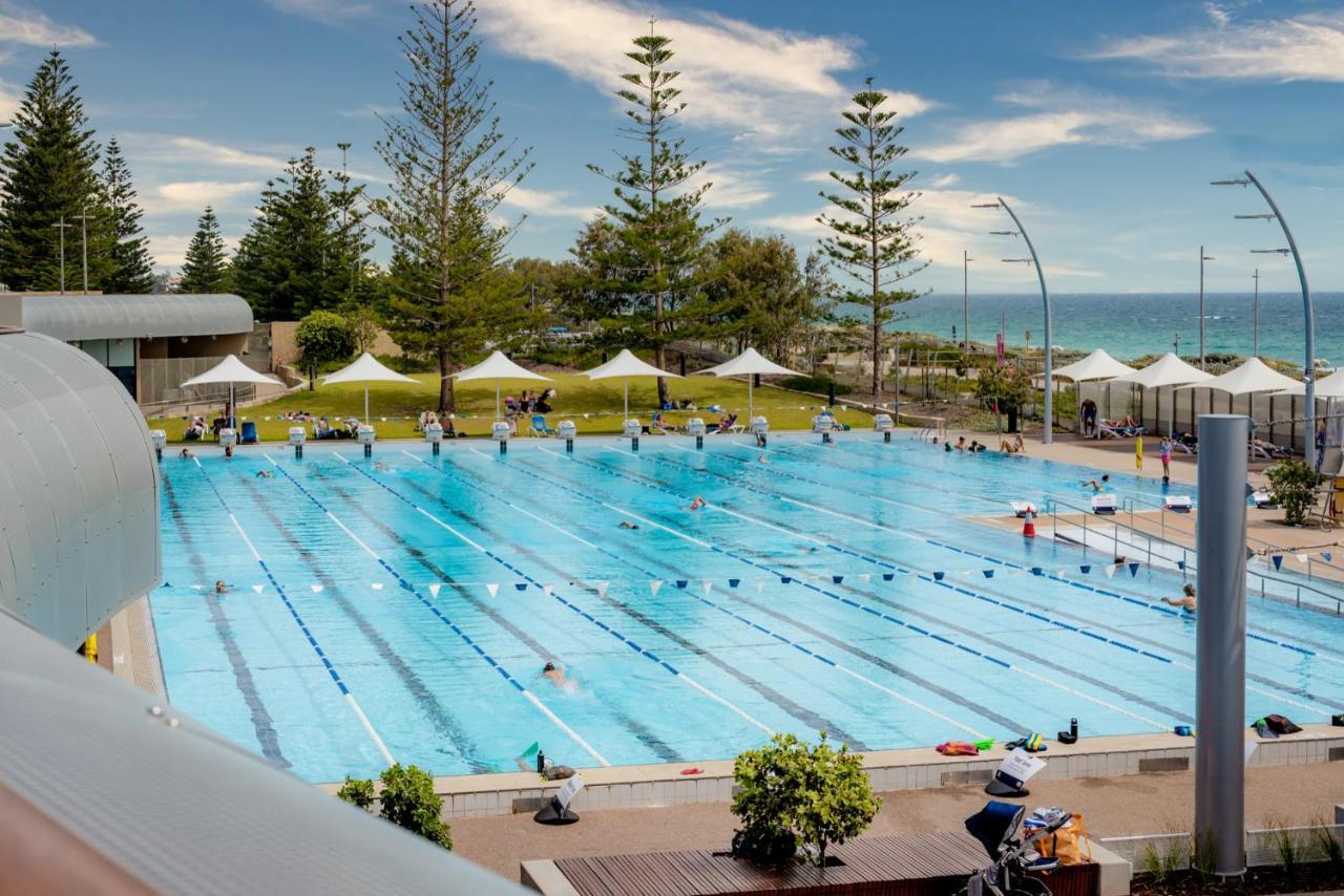 Family Vacation Escapade Shops And Sun Await Holiday home Perth