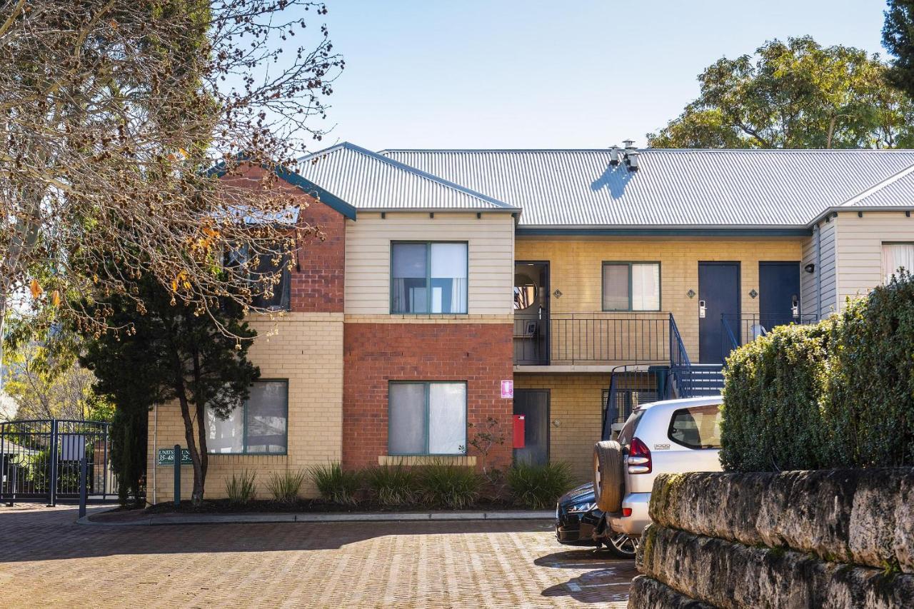 Subiaco Village - 34 Apartment