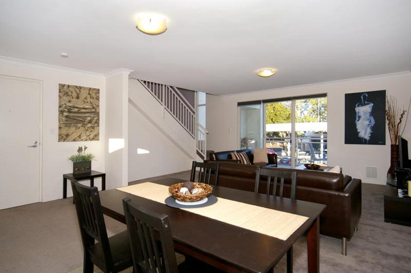 Cityview Designer 2 Story 2 Bed Apartment Perth