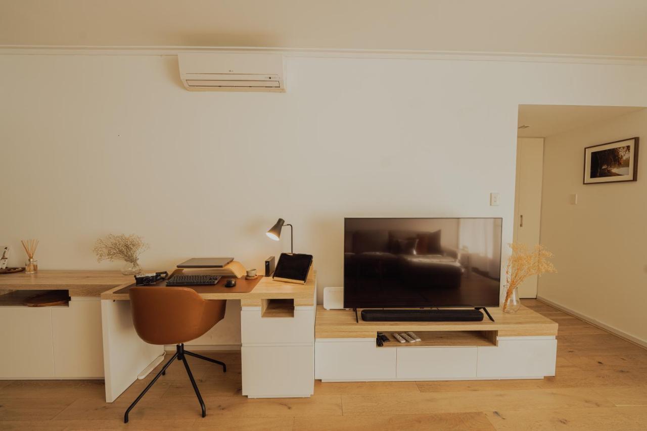 Beaufort Street Gem 1br Urban Retreat Perth