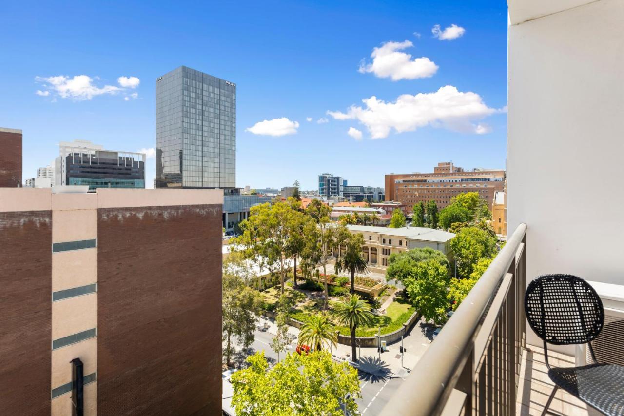 Apartment Cbd Retreat Victoria Ave 1br