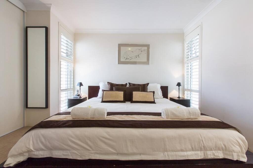 Apartment View In Cottesloe