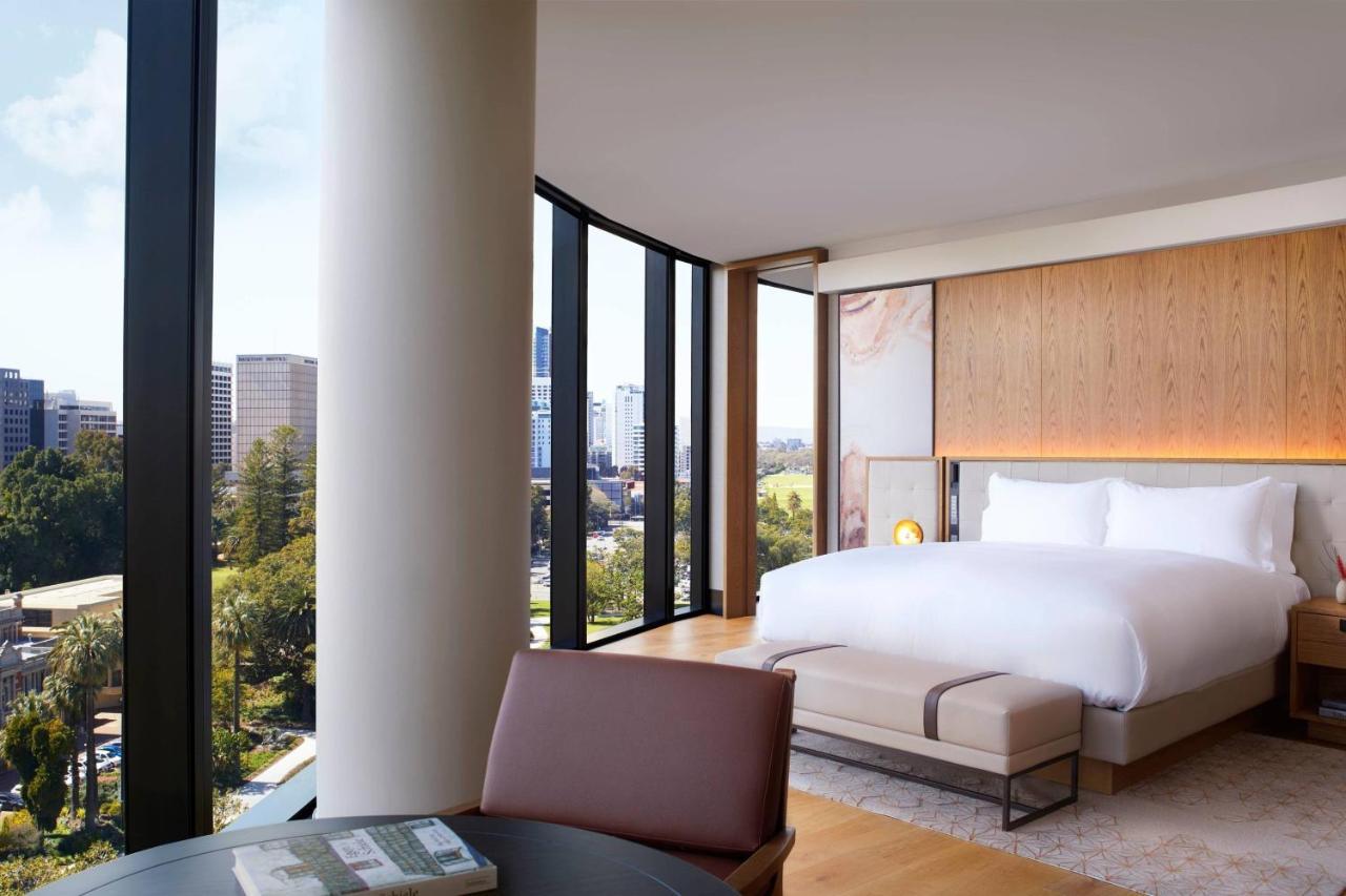 The Ritz-carlton, Hotel Perth