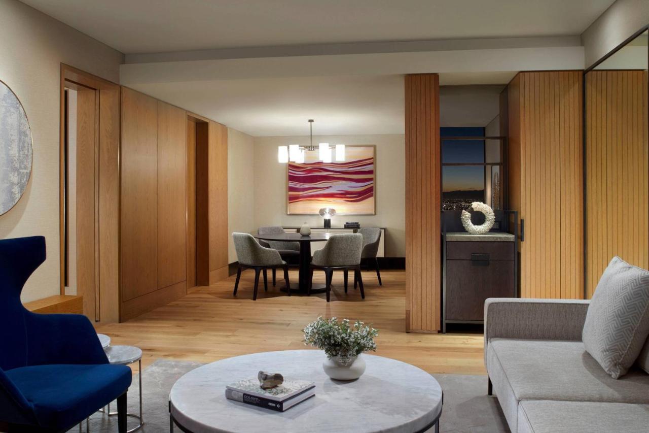 The Ritz-carlton, 5*
