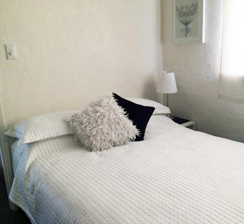 Kenata-fairway Apartment