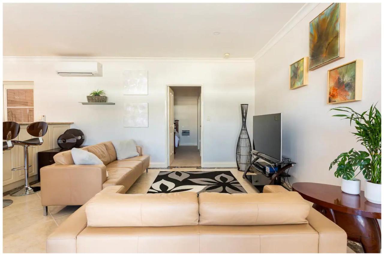 Apartment Charming, Cosy, Classic Executive 1 Bedroom Perth