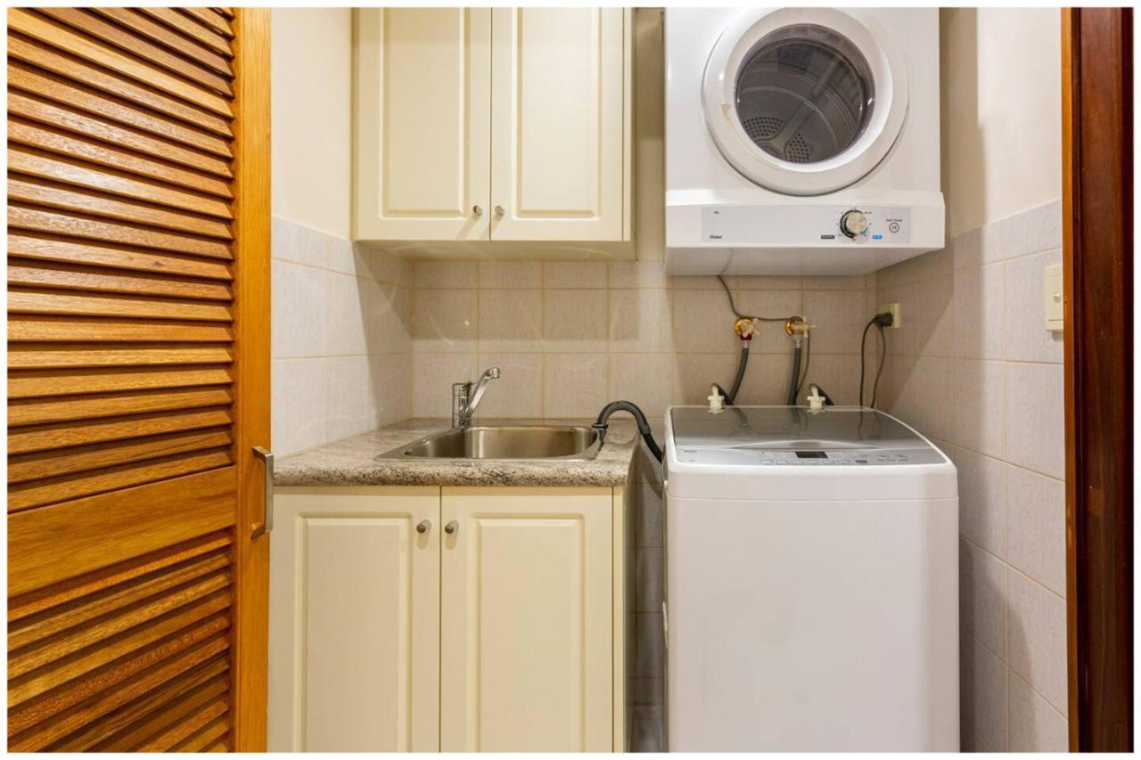 Charming, Cosy, Classic Executive 1 Bedroom