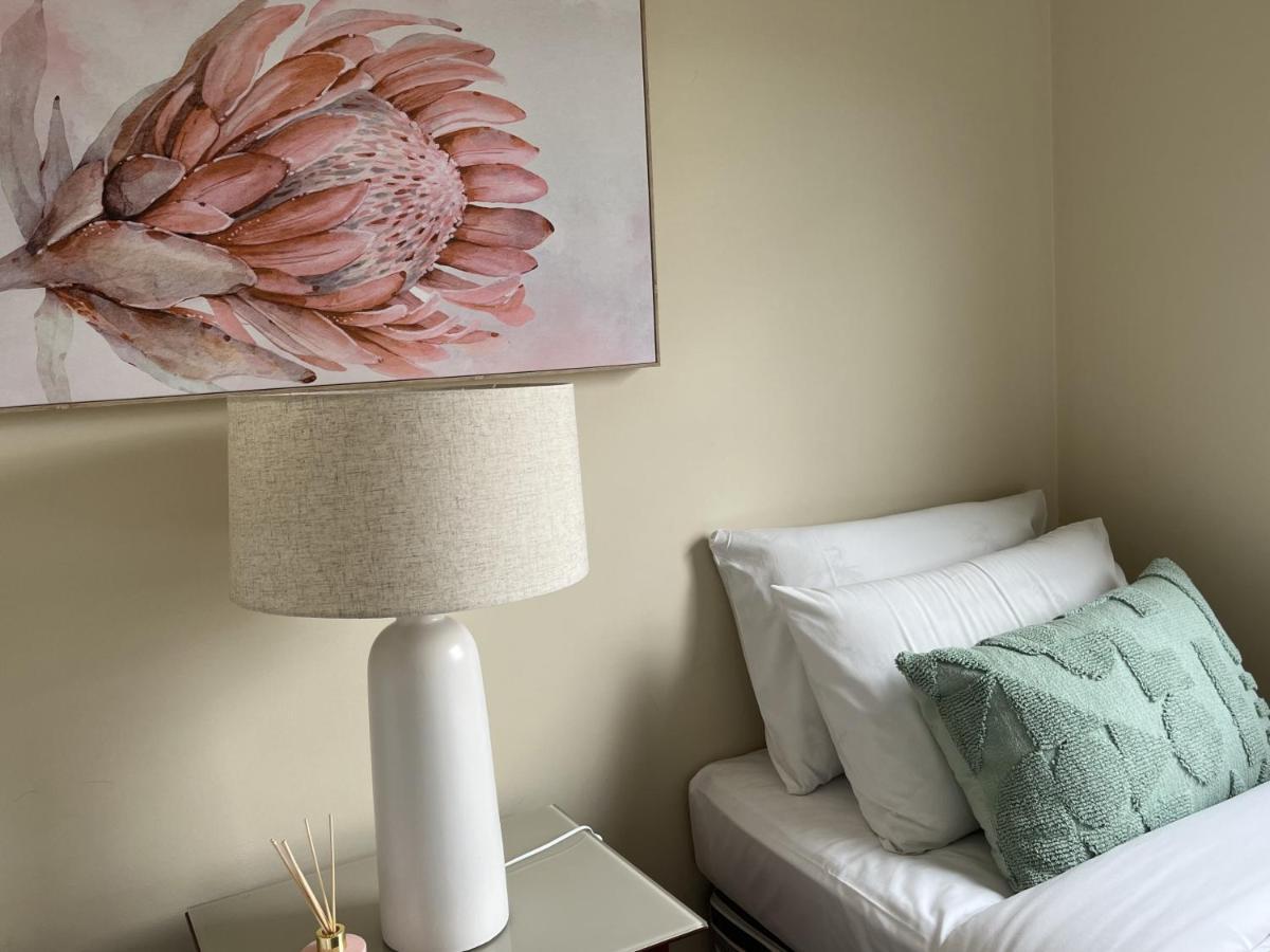 501 Sky High Cbd Style With Parkingpool Apartment Perth
