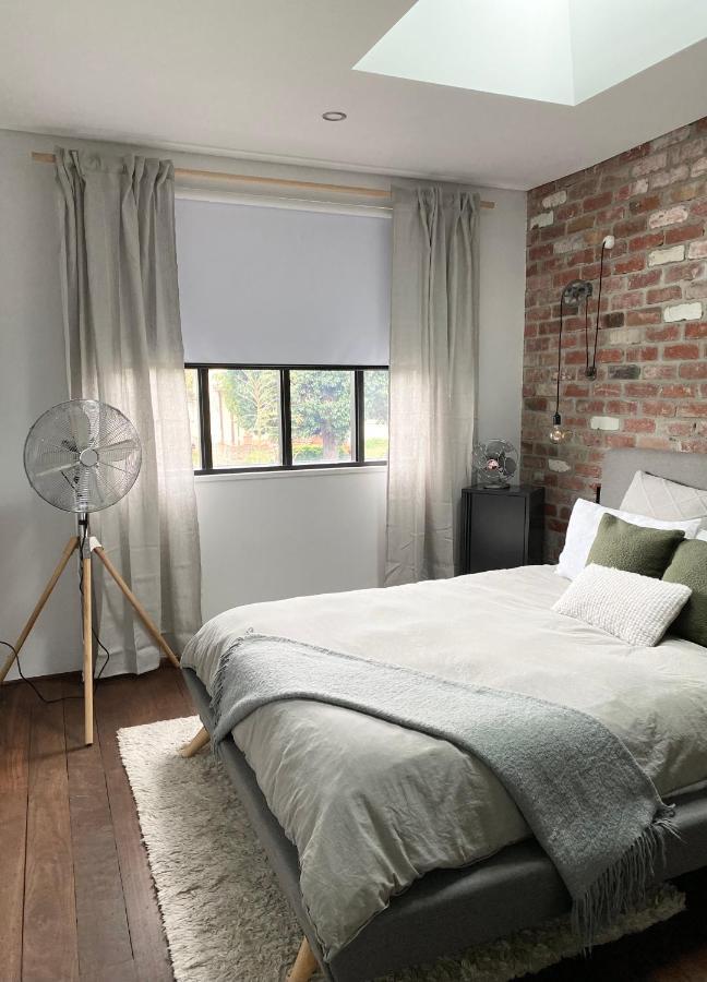Apartment Chic Loft Style Perth