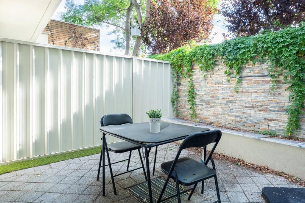 Holiday home Modern Town House - Close To Cbd *