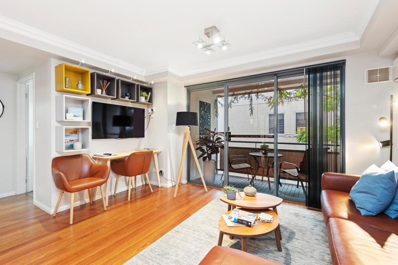 2 Royal Rest Quality 2br West Perth-parking * Perth