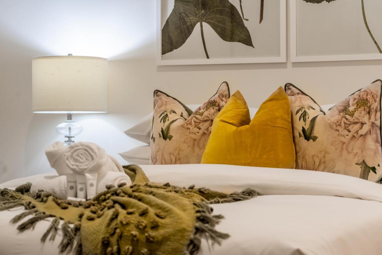 Modernista Getaway Your Airport Retreat Perth