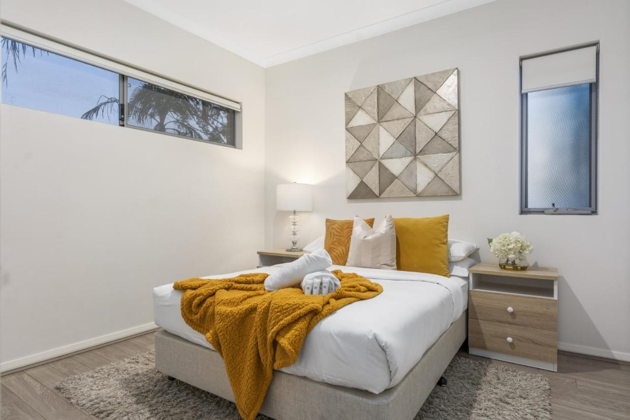 Metro Modern Escape Unwind Near The Swan Valley Apartment Perth
