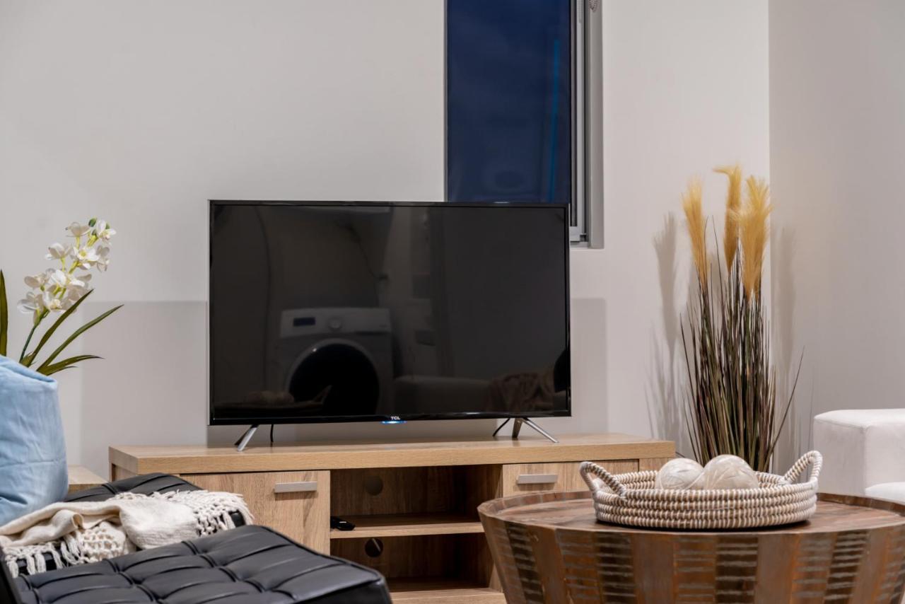 Modernista Getaway Your Airport Retreat Perth