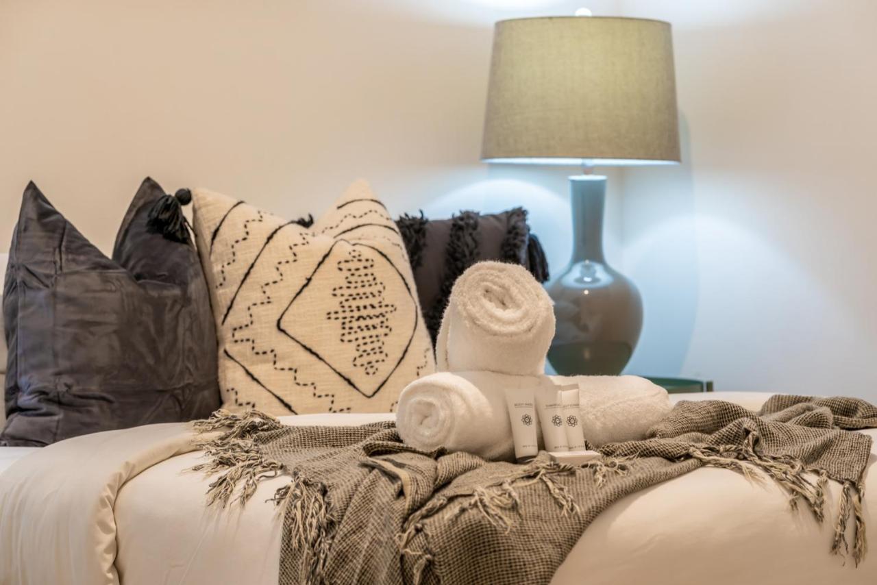 Modernista Getaway Your Airport Retreat * Perth
