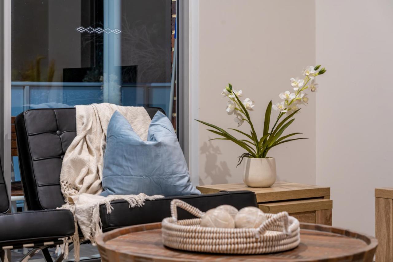 Modernista Getaway Your Airport Retreat * Perth