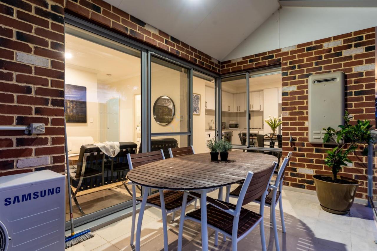 Modernista Getaway Your Airport Retreat * Perth