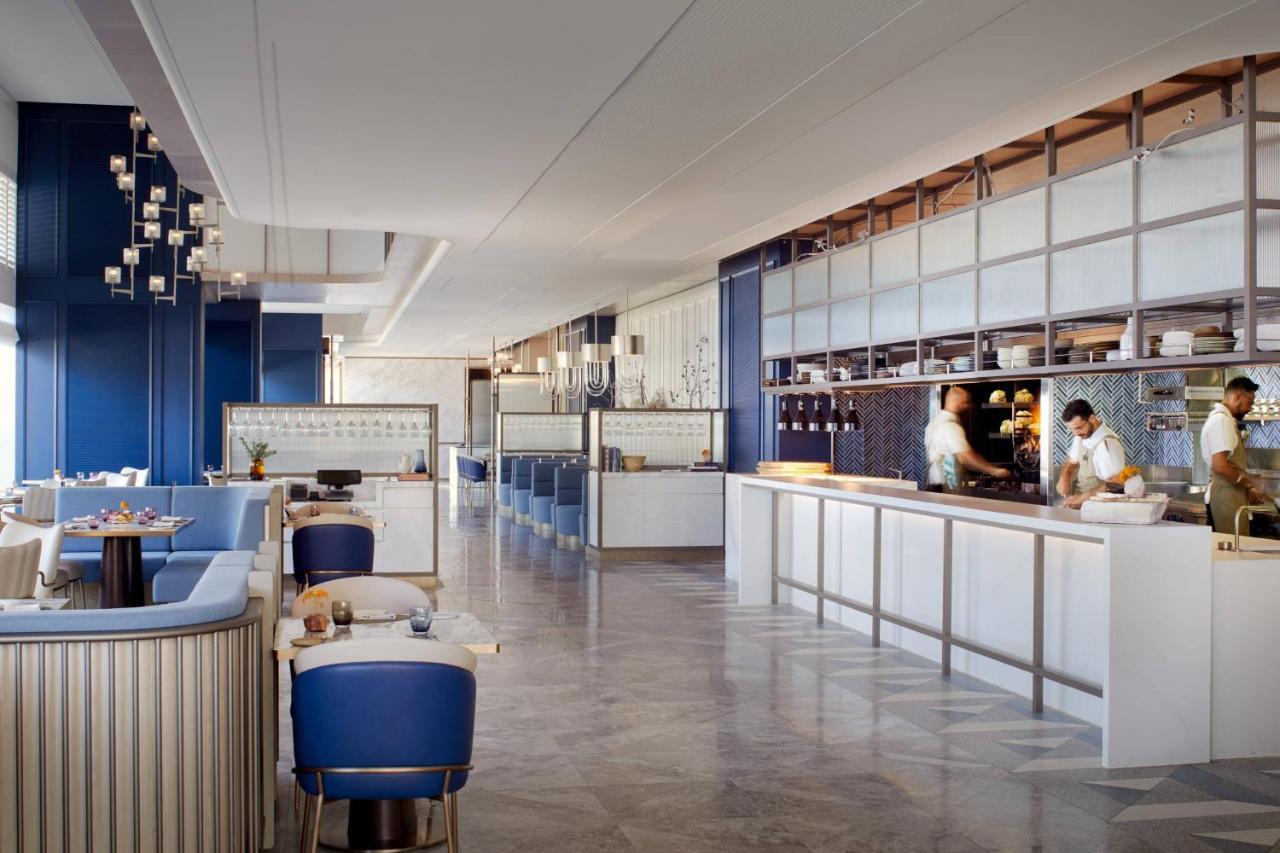 Hotel The Ritz-carlton,