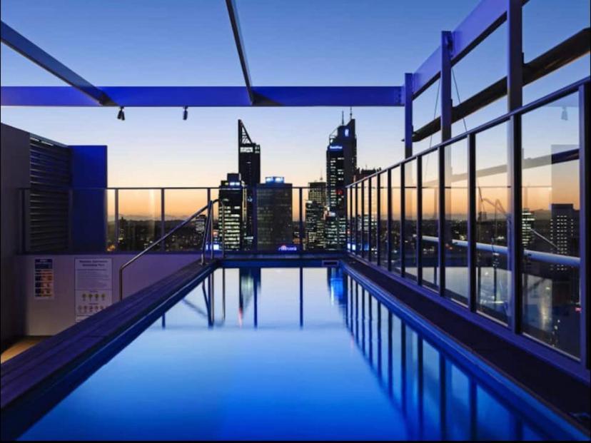 Apartment In The 1b1b Pool And View *