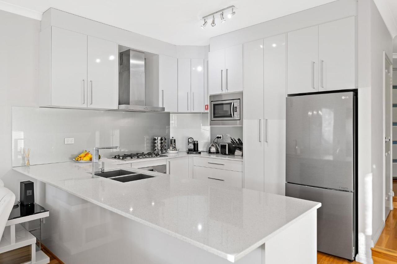 Holiday home Modern Scarborough Townhouse *
