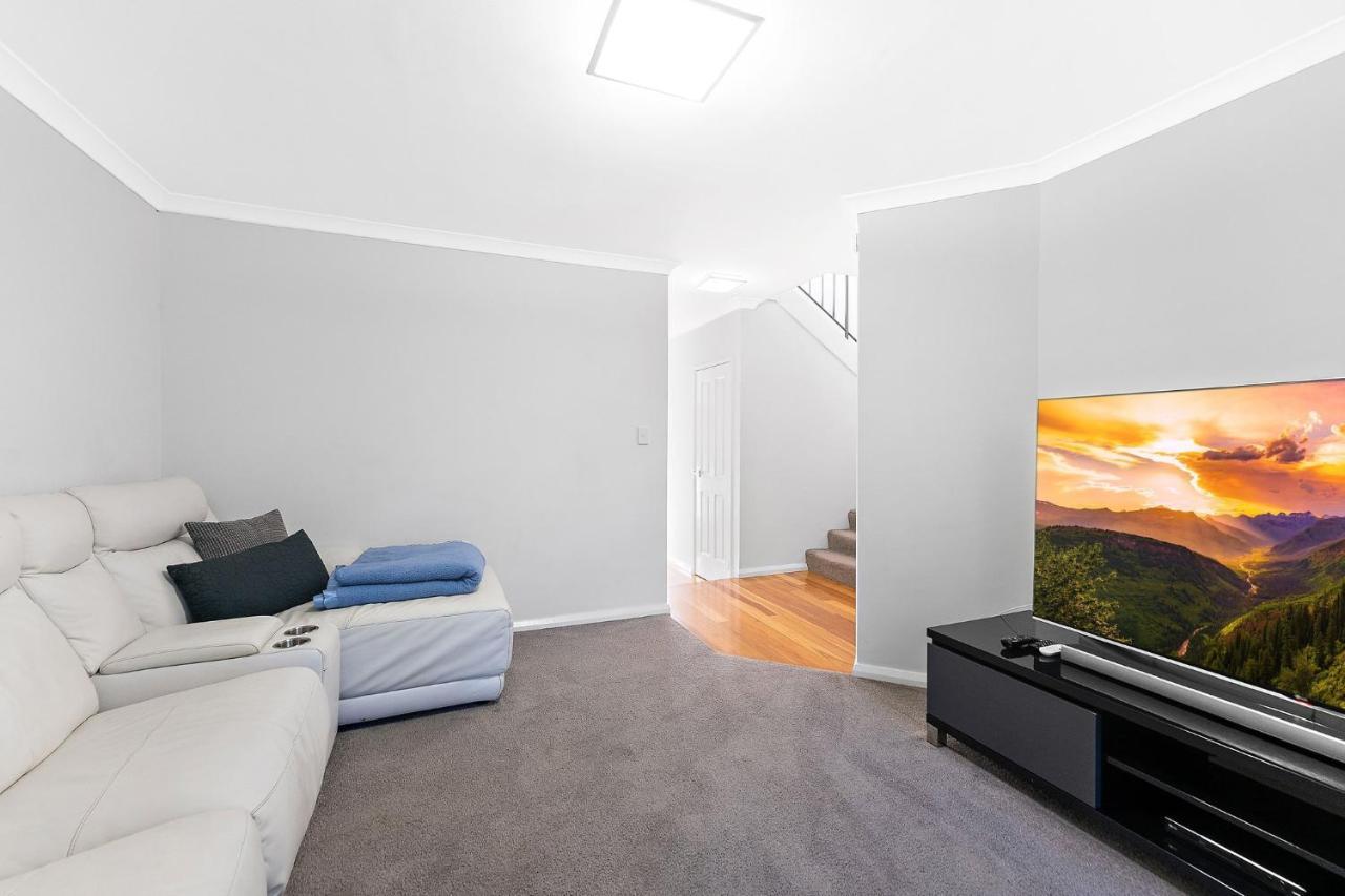 Modern Scarborough Townhouse Perth