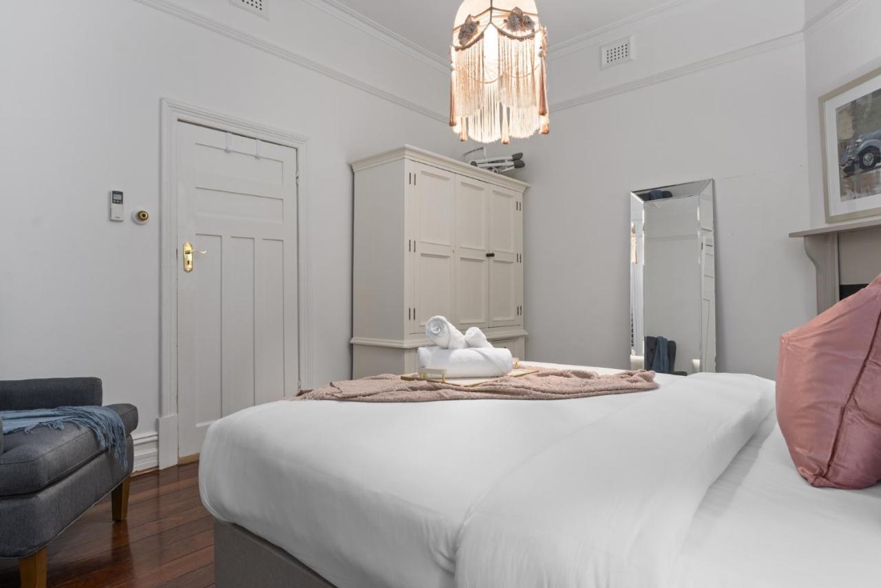 Holiday home Picture Perfect Create Timeless Treasures *