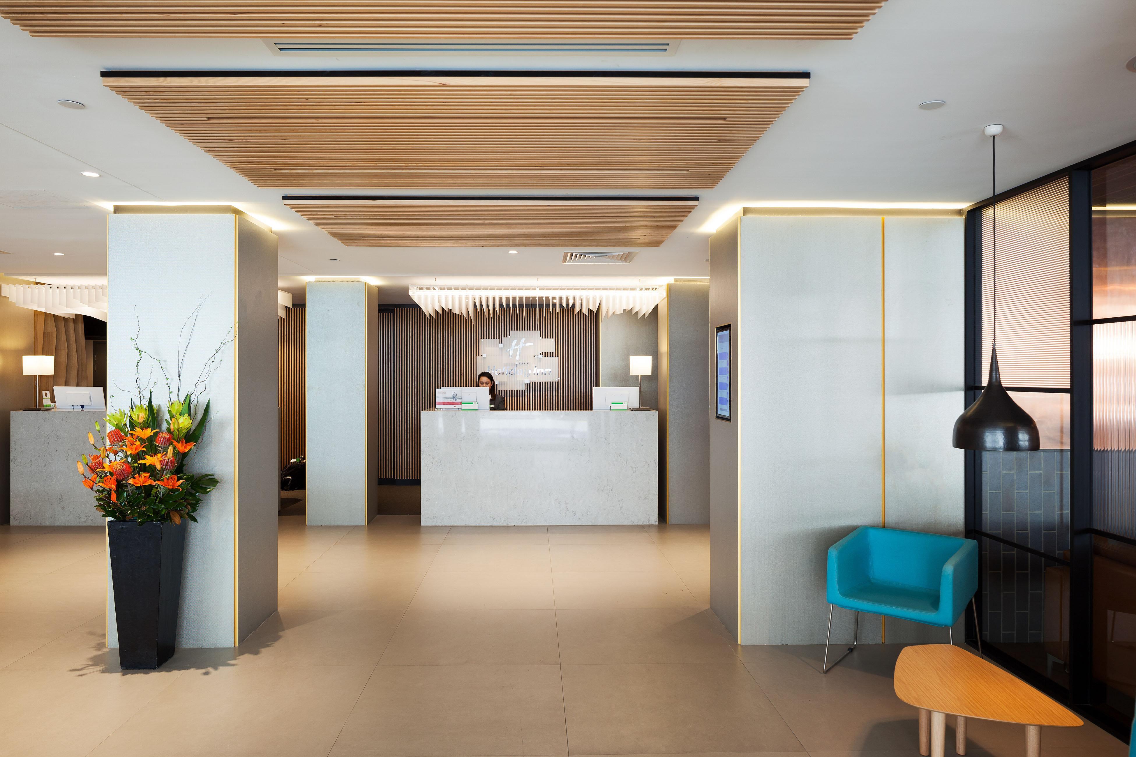 Centre By Ihg Hotel