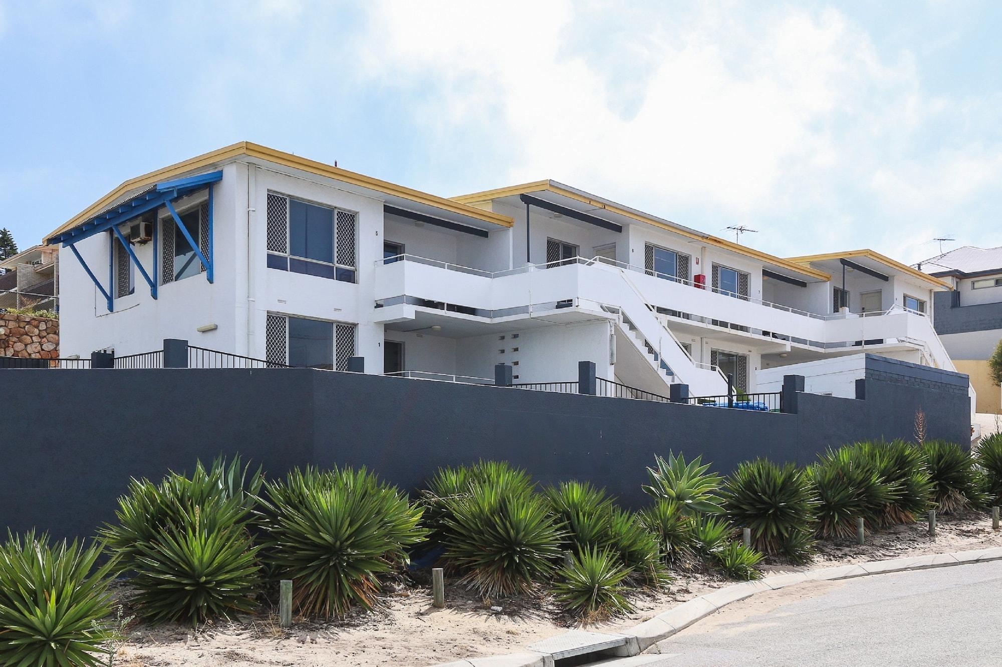 Scarborough Apartments Resort