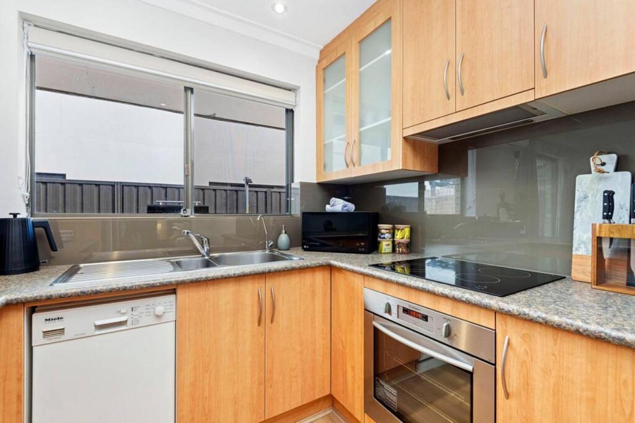 Coastal Elegance A Luxurious Dreamy Escape * Perth