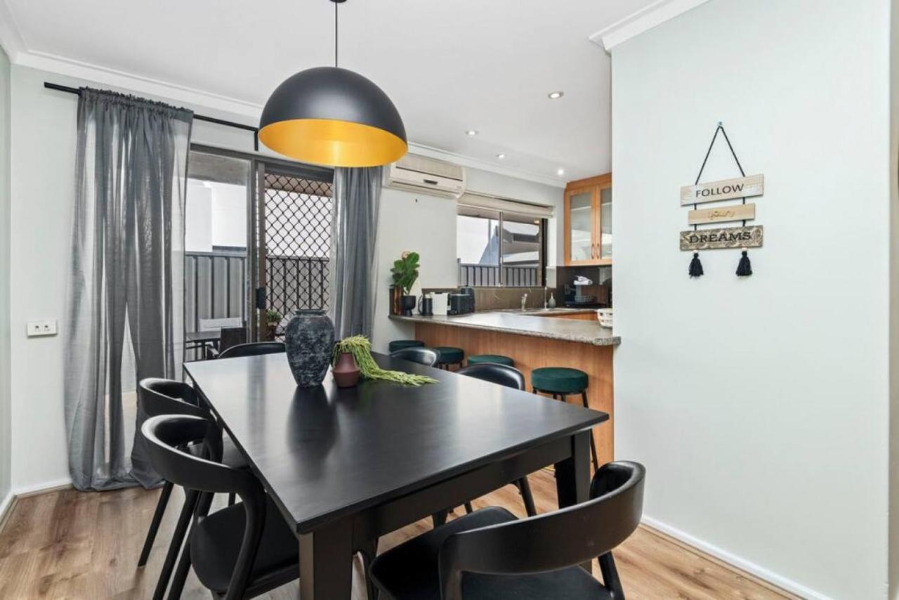 Coastal Elegance A Luxurious Dreamy Escape * Perth