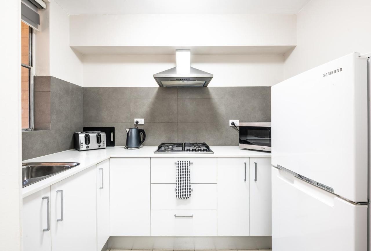 Apartment Central Location 2 Bdrm Free Parking And Wifi Perth