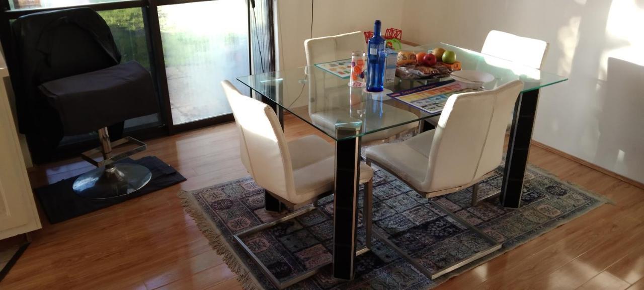 House 3x1 * Perth