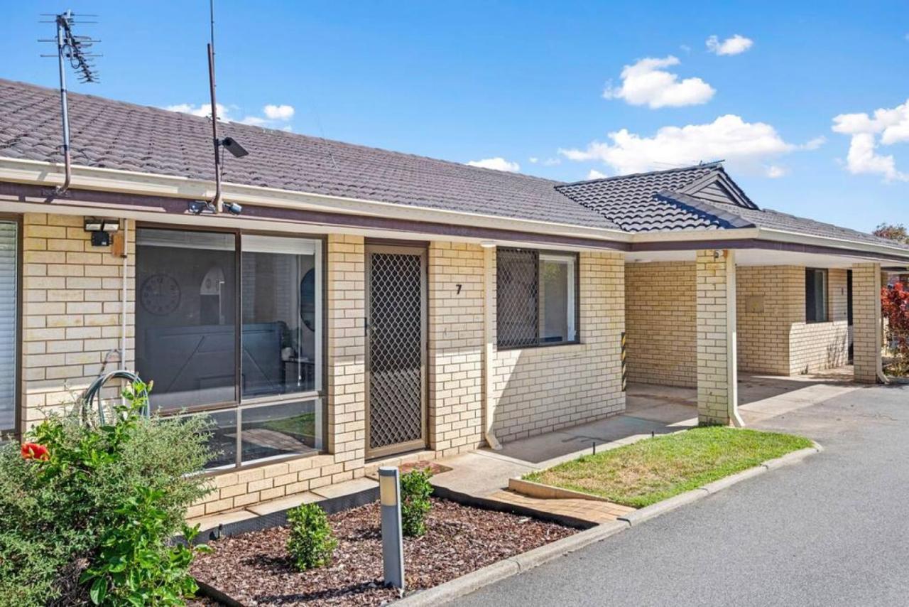 Coastal Elegance A Luxurious Dreamy Escape Perth