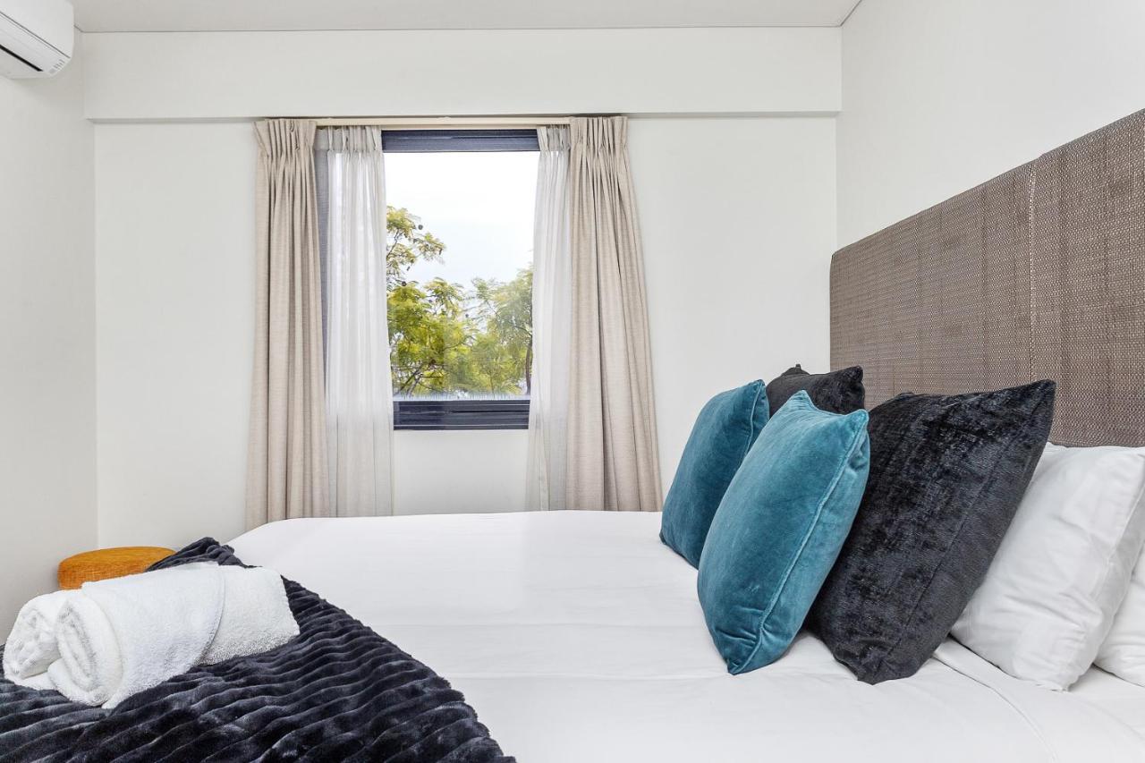 Apartment 109 Simply Devine Hay St 2x2apt Poolgym *